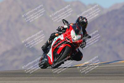 media/Sep-25-2023-Moto Forza (Mon) [[81ffa65e0a]]/B-C Group/Session 4 (Turn 9)/